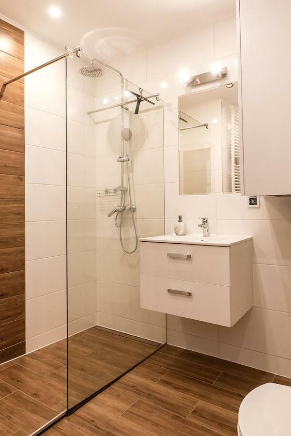 Apartament Na Wyspie Piasek Daire Kłodzko Dış mekan fotoğraf